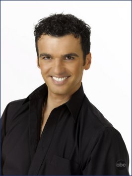 Tony Dovolani