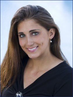 Nicole D