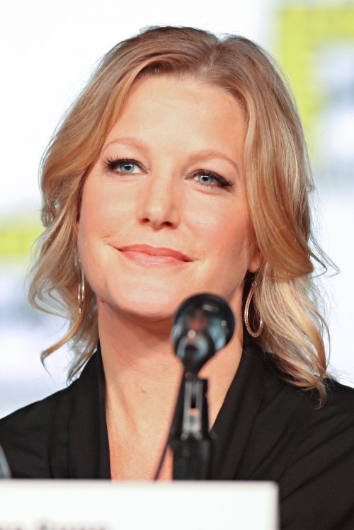 Anna Gunn
