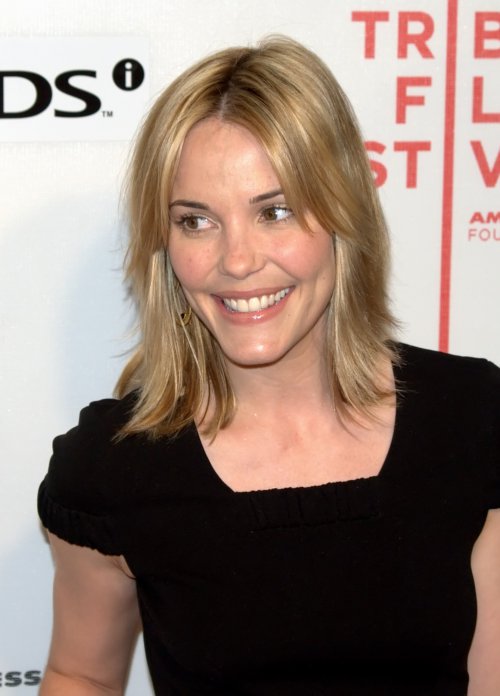 Leslie Bibb