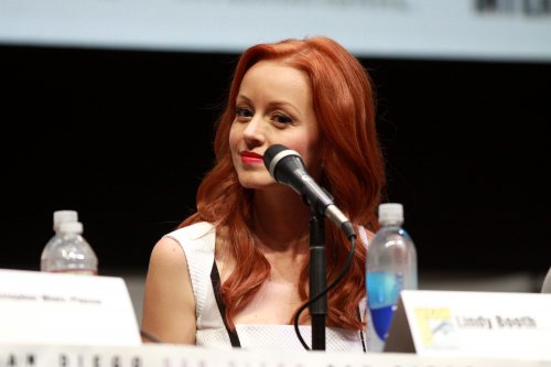 Lindy Booth
