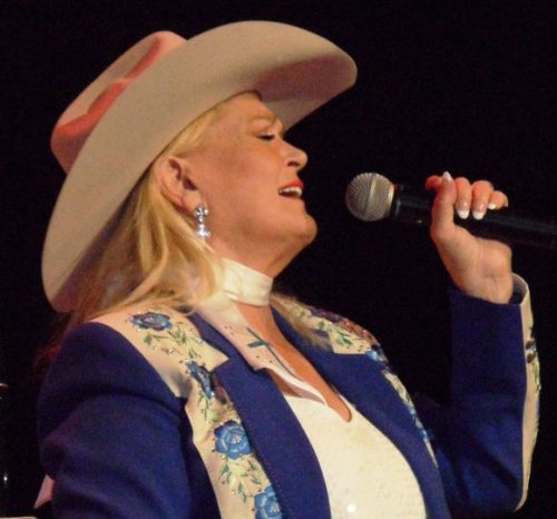 Lynn Anderson