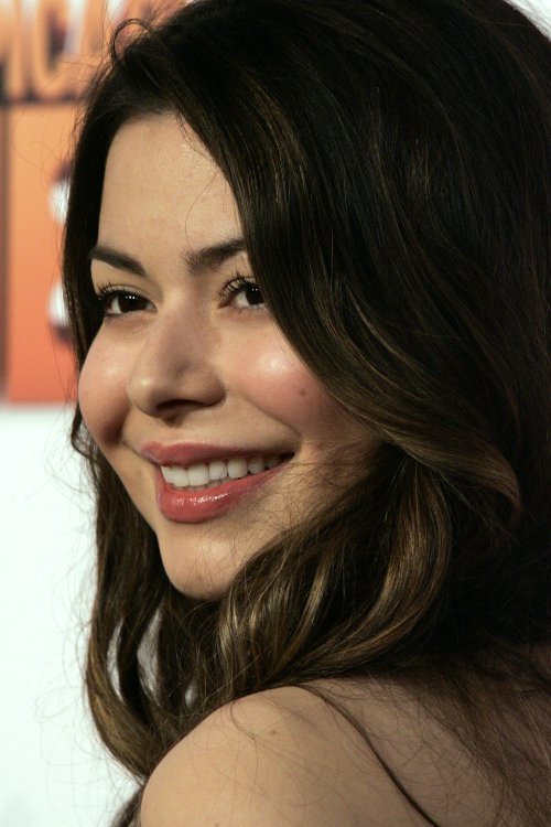 Miranda Cosgrove