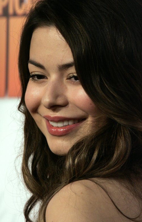 Miranda Cosgrove