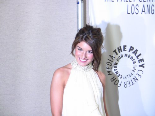 Shenae Grimes