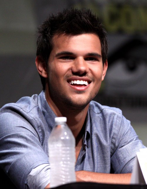Taylor Lautner