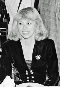 Mireille Darc