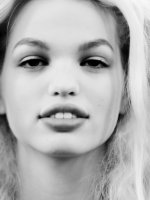 Daphne Groeneveld