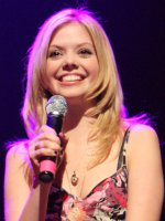 Dreama Walker