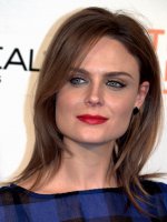 Emily Deschanel