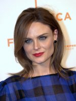 Emily Deschanel