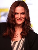 Emily Deschanel