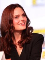 Emily Deschanel
