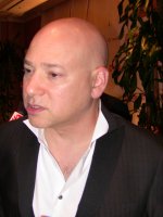 Evan Handler