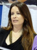 Holly Marie Combs