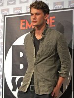 Jeremy Irvine