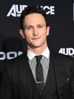 Jonathan Tucker