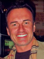 Julian McMahon