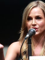Julie Benz