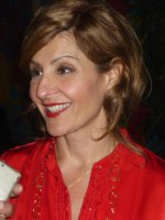 Nia Vardalos