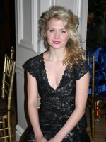 Scarlett Strallen