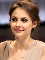 Willa Holland